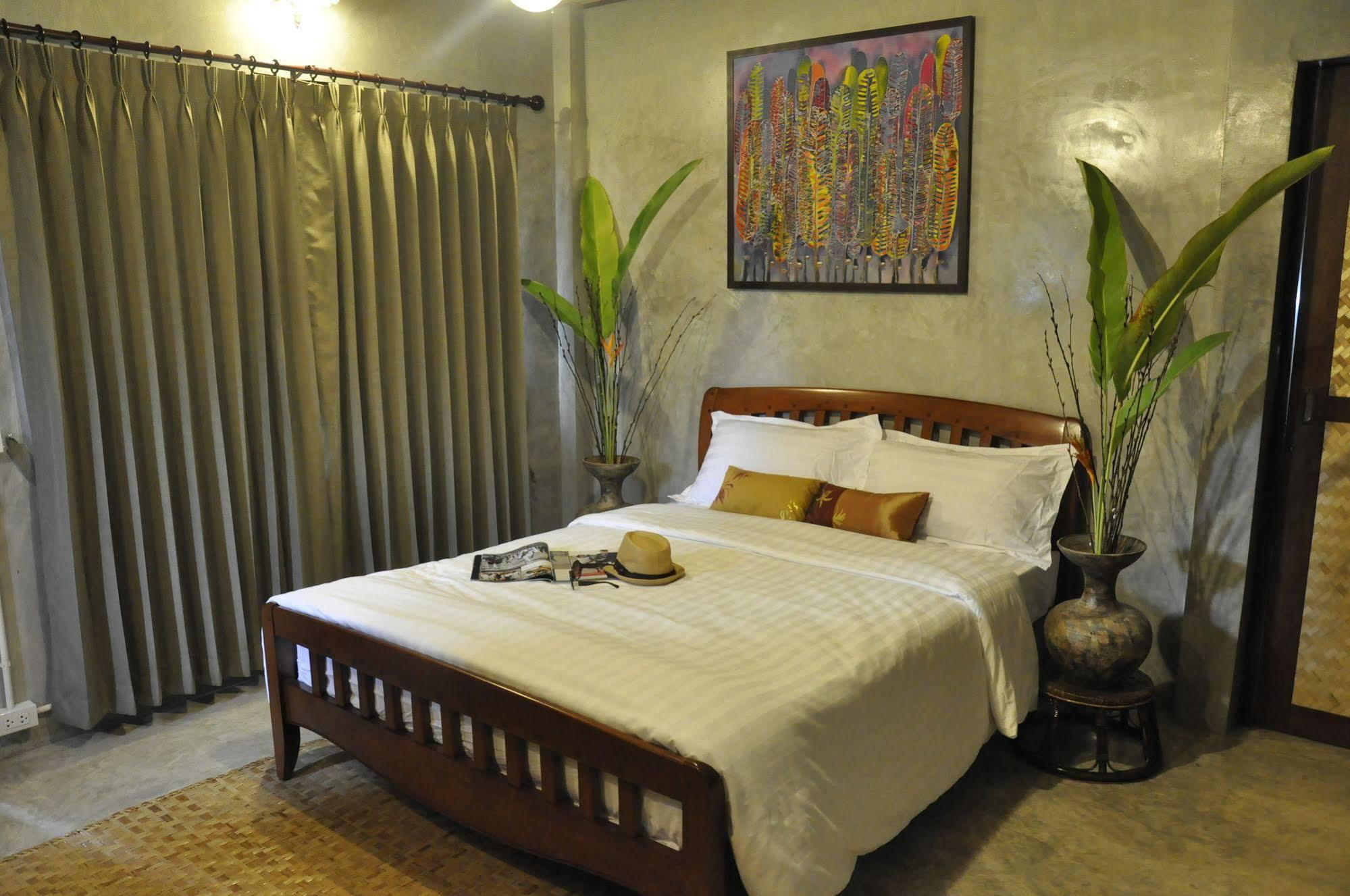 The Charm Boutique Resort Khon Kaen Bagian luar foto